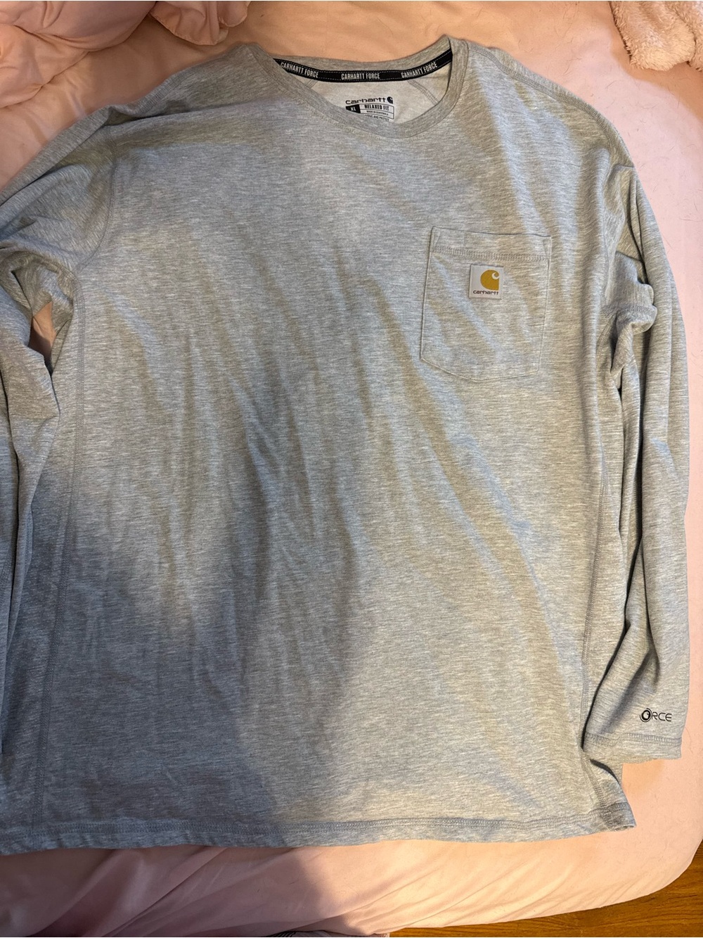 Carhartt Women’s Long-Sleeve Pocket Tee — Light Gray